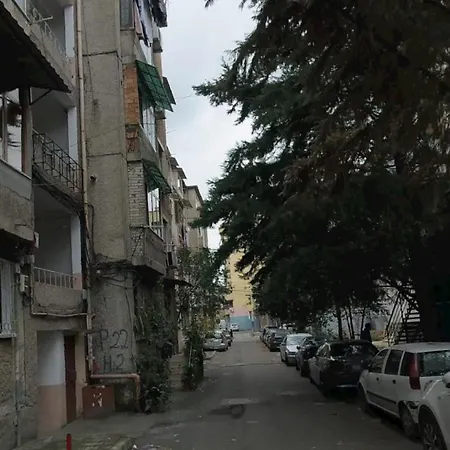 In Lejlighed